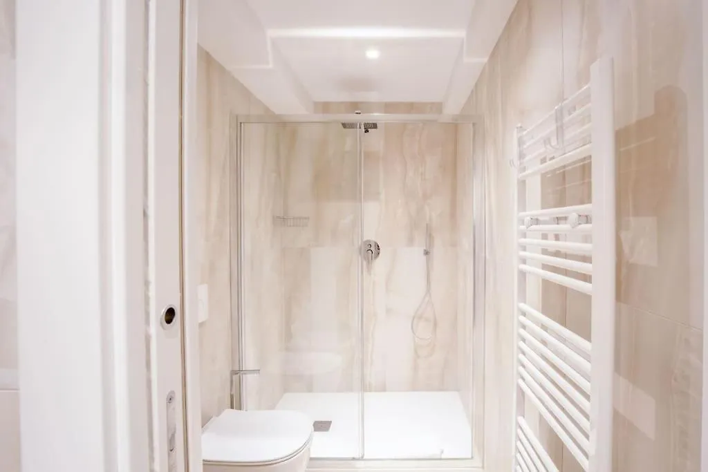 Apartment Servi Deluxe Apartament Florence