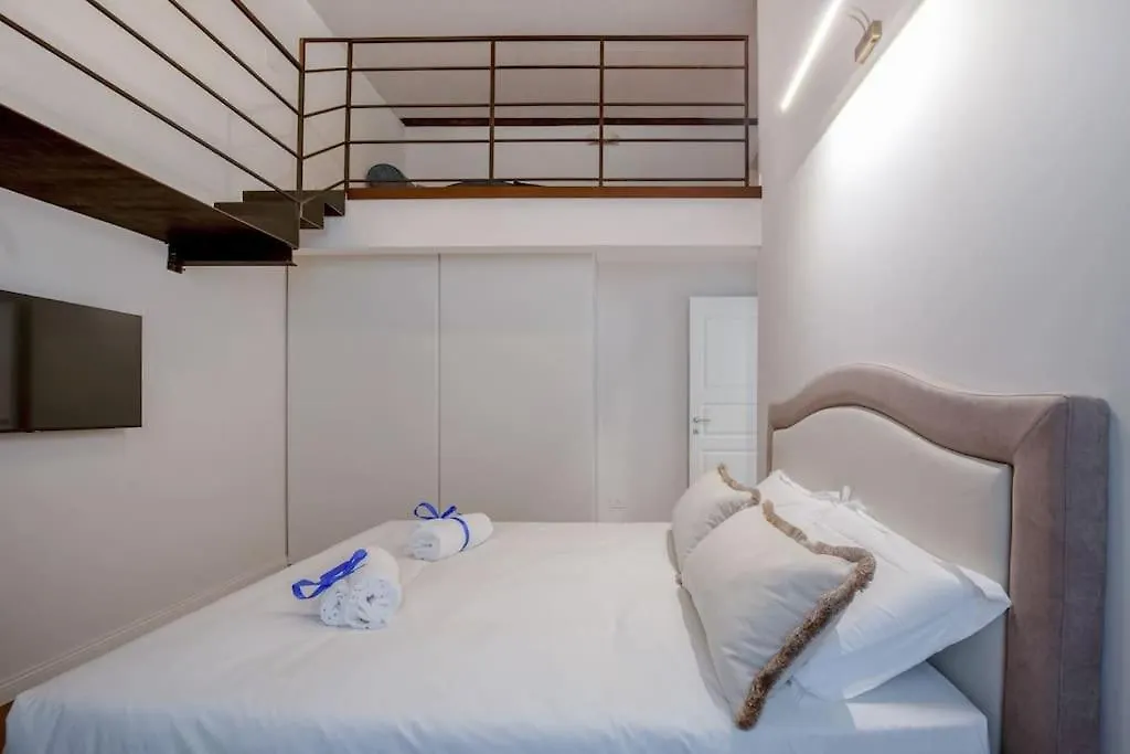 Servi Deluxe Apartament Florence 0*,