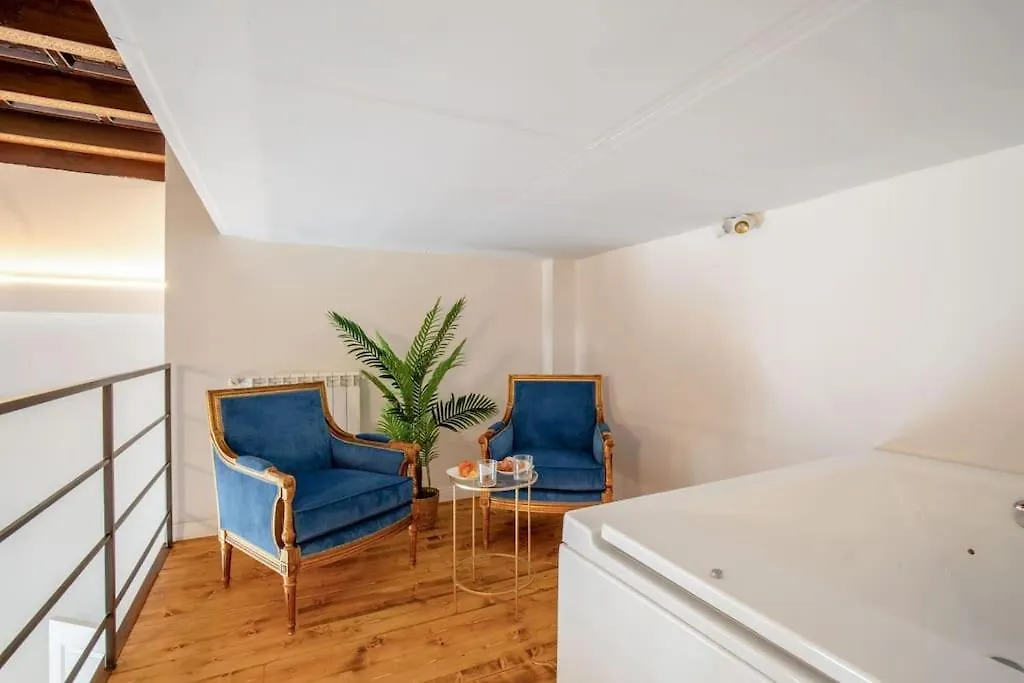 Apartment Servi Deluxe Apartament Florence
