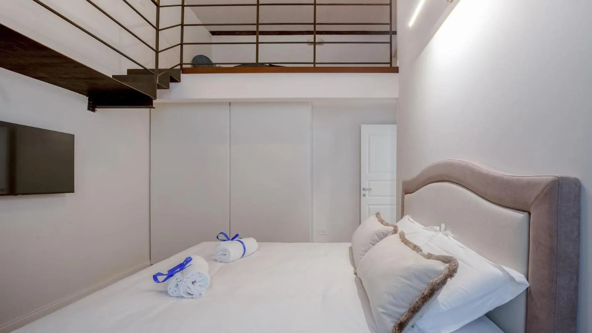 Servi Deluxe Apartament Florence